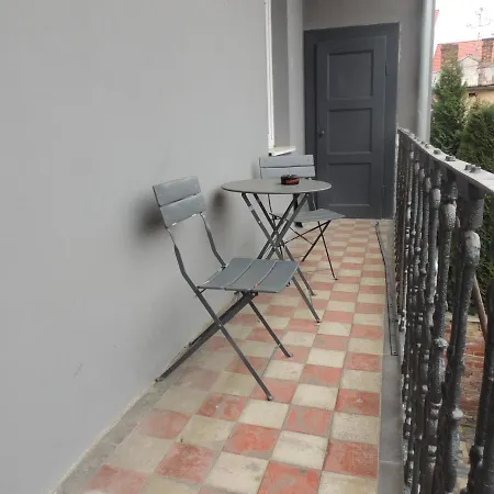 Apartamento černý Tulipán - 4