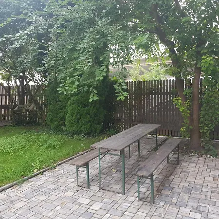 černý Tulipán - 4 Apartamento *