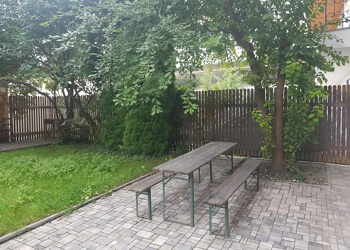 Cerny Tulipan - 4 Lägenhet *